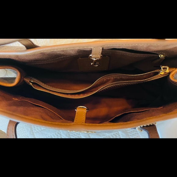 Coach Purse - Picture 3 of 10